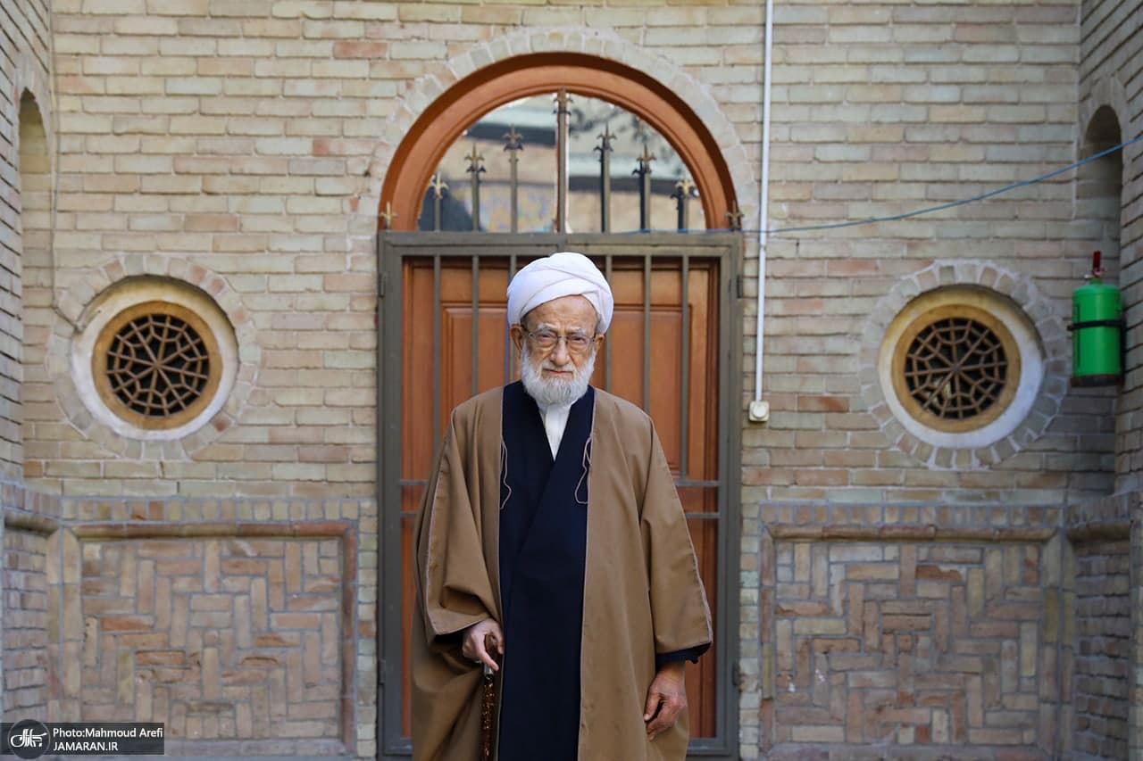تصاویر آیت الله امامی کاشانی