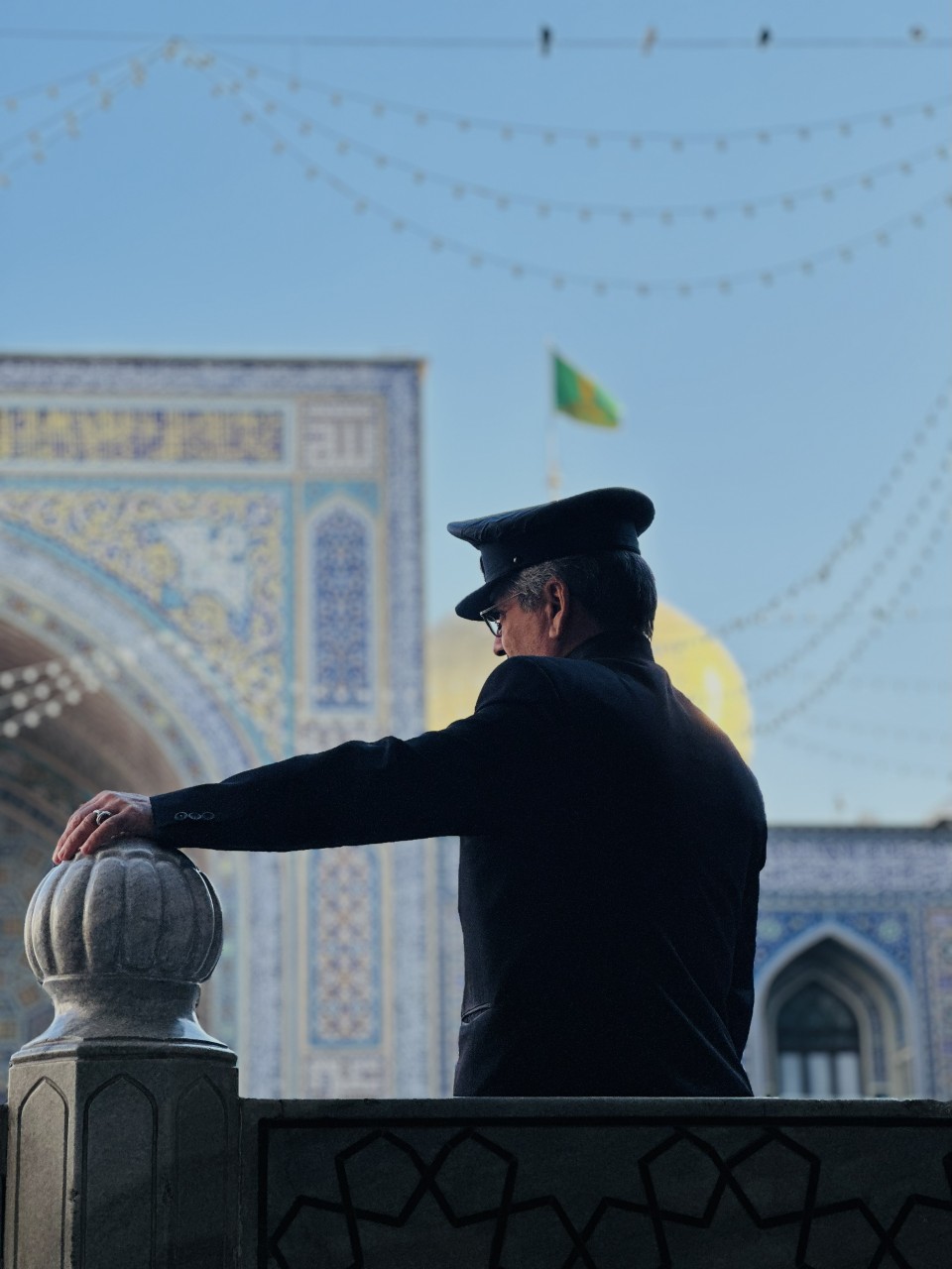 خادم حرم امام رضا (ع)