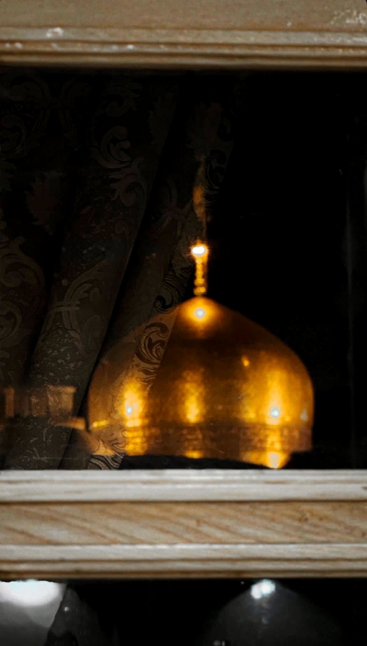 گنبد حرم امام رضا (ع)
