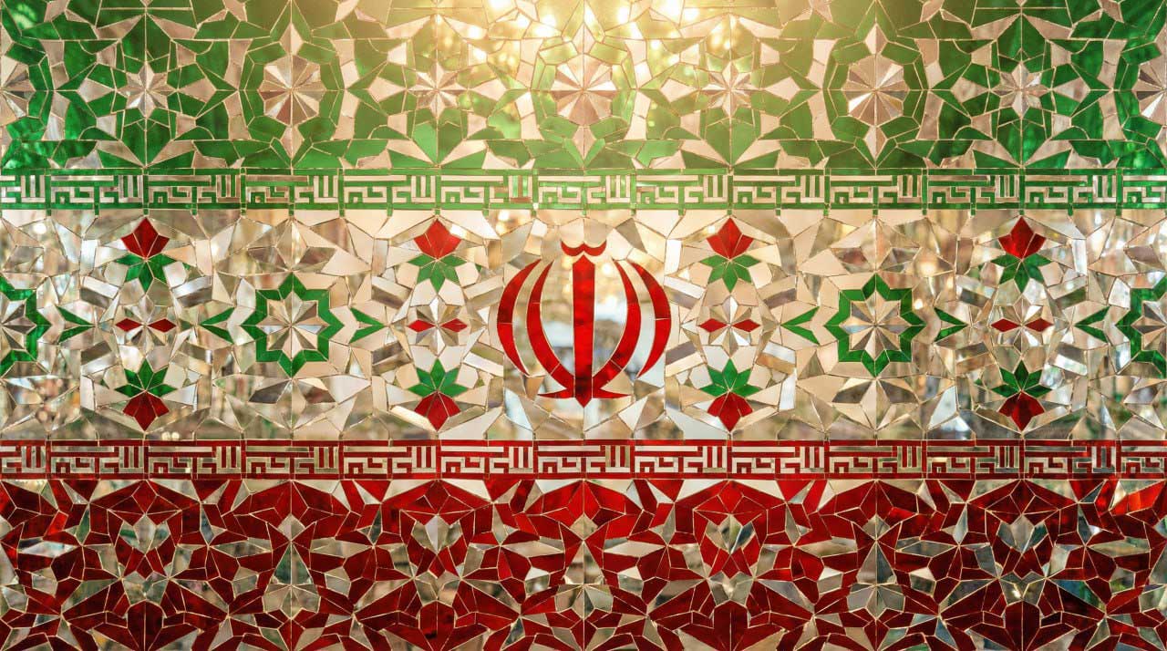تصویر سازی | آینه کاری پرچم ایران