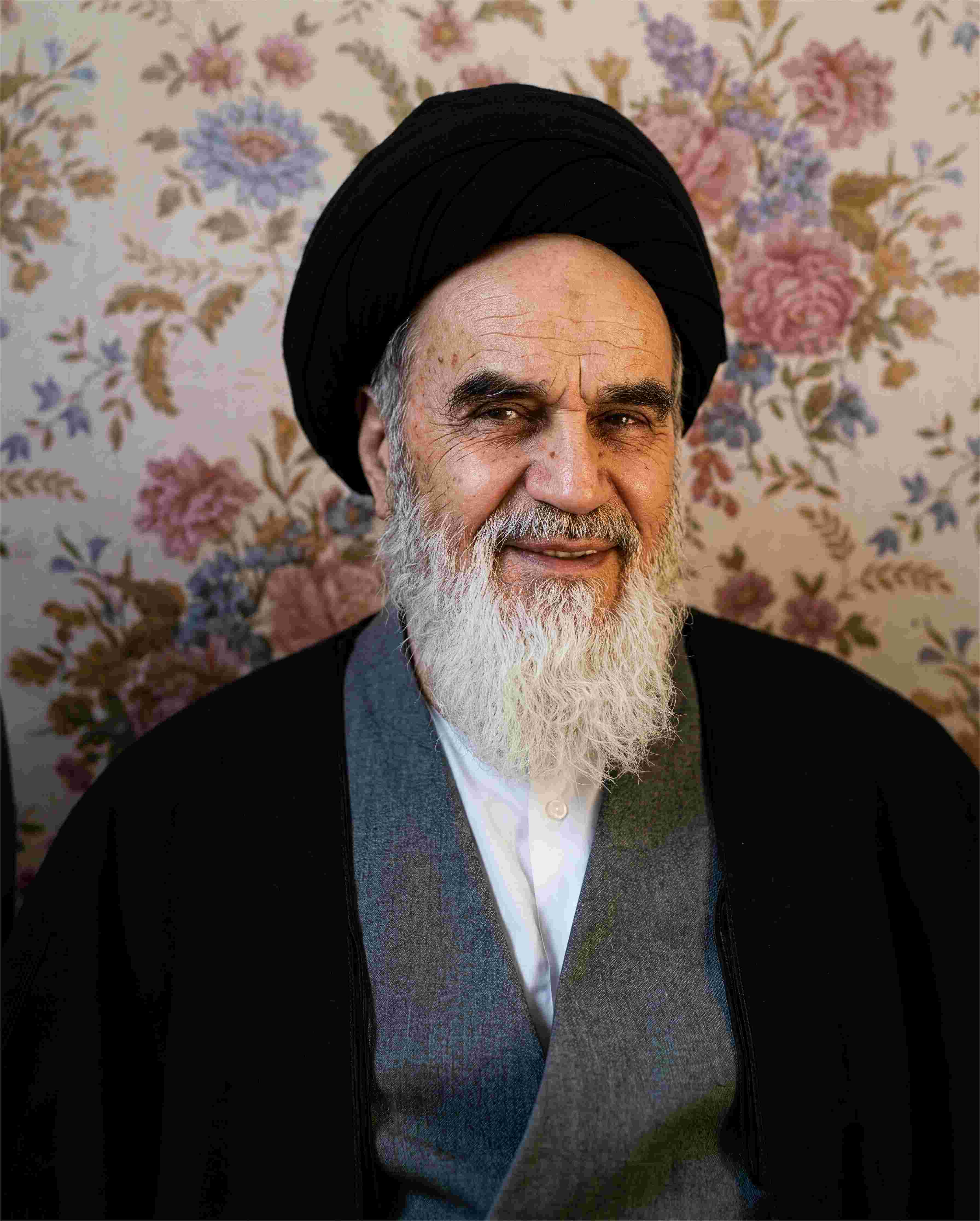 تصویر با کیفیت حضرت امام روح‌الله خمینی (رضوان الله علیه)