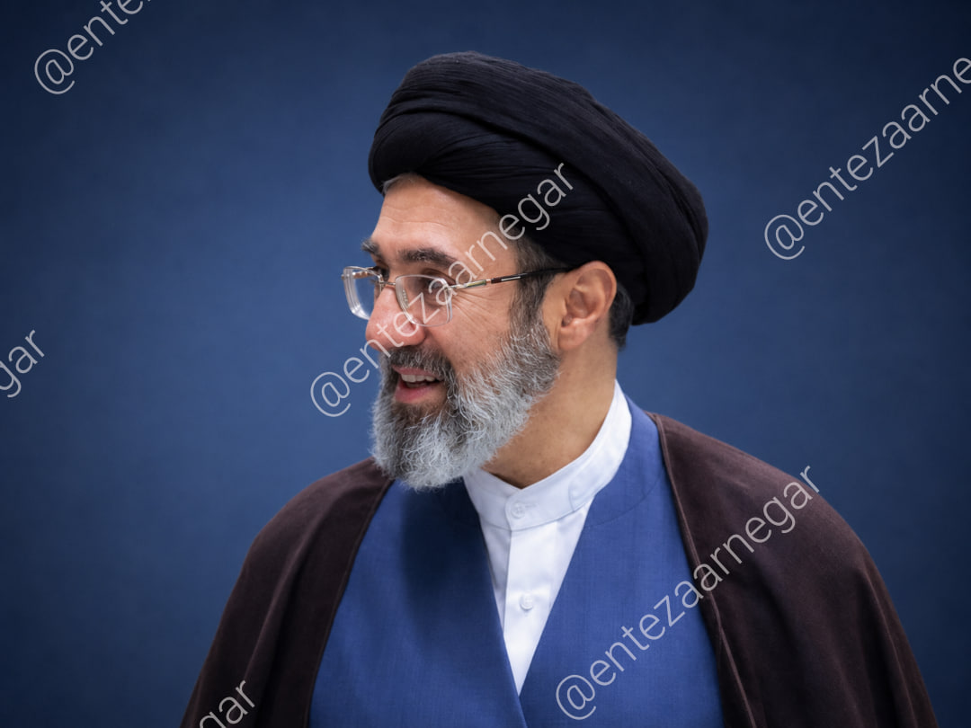 امام سید مجتبی حسینی خامنه ای 19