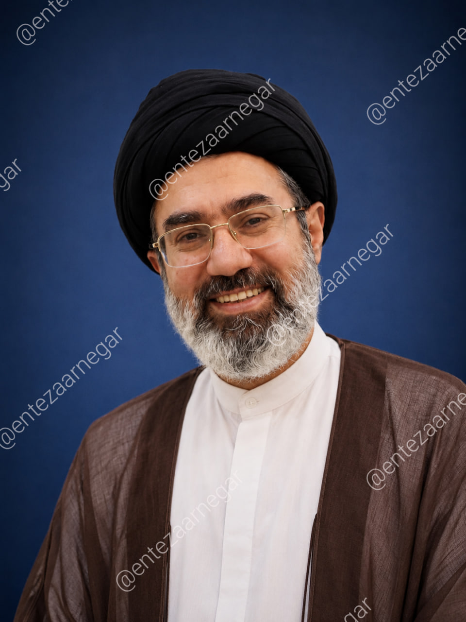 امام سید مجتبی حسینی خامنه ای 40