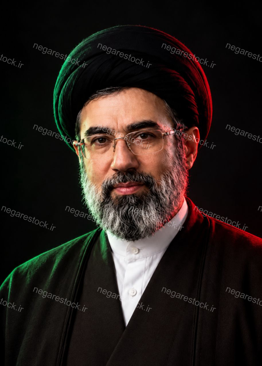 تصویر بازسازی شده ی رهبر انقلاب اسلامی