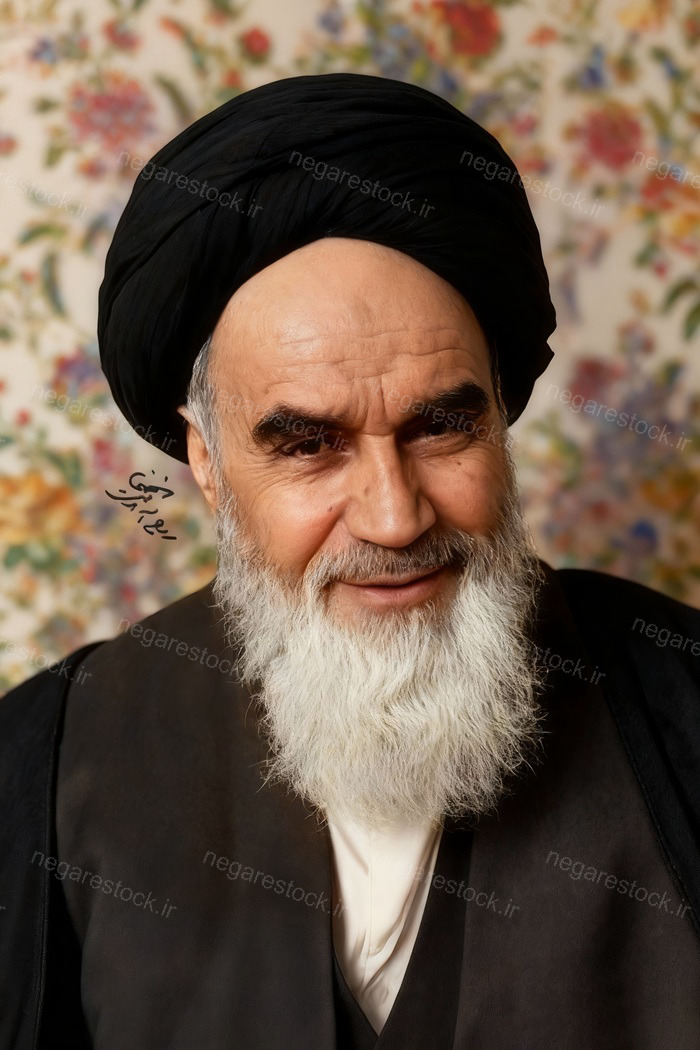 تصویر با کیفیت رنگی و بازسازی شده امام خمینی ره