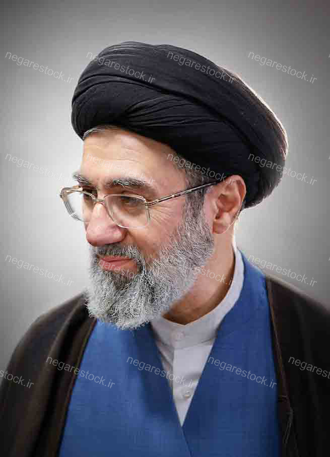 تصویر با کیفیت از آیت الله سید مجتبی حسینی خامنه ای
