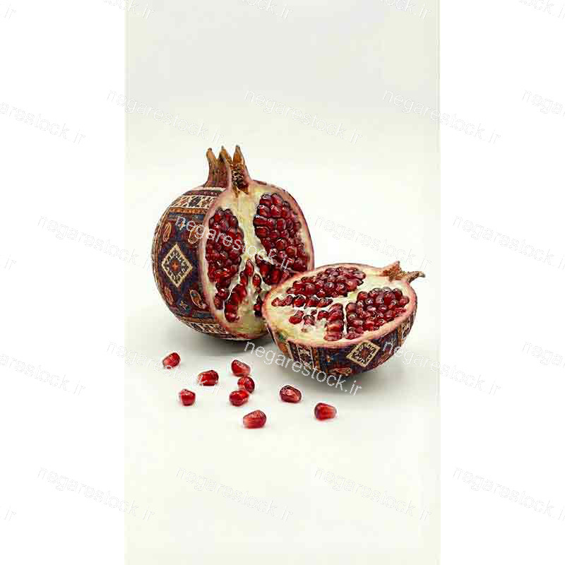 انار شب یلدا با طرح فرش ایرانی