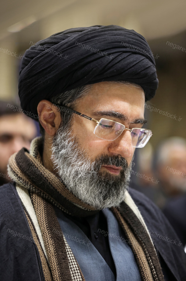 تصویر با کیفیت بسیار بالا از آیت الله سید مجتبی حسینی خامنه ای